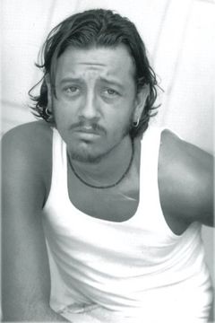 Ryan Melton interpreta Prisoner