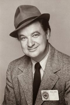 Richard B. Shull interpreta Ralph