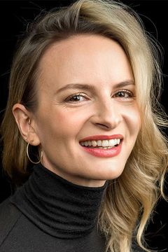 Nicoleta Hâncu interpreta Florina