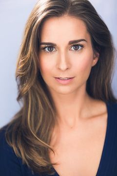 Liliana Tandon interpreta Rebecca