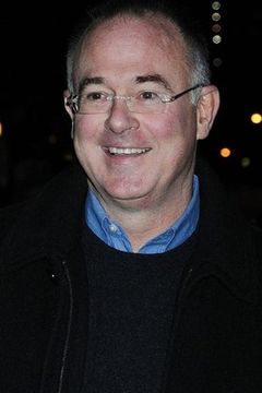 Jeff Altman interpreta Hughie Hogg