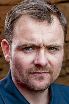 Neil Maskell interpreta Back Lack