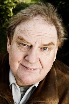 Ole Thestrup interpreta Julius Andersen
