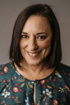 Lucinda Loureiro interpreta Luísa