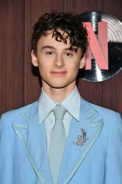 Wyatt Oleff interpreta Young Stanley Uris