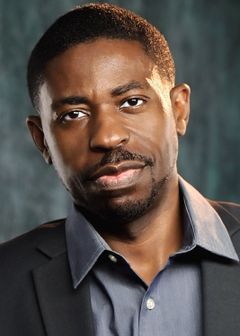 J. Jewels interpreta Political Debater