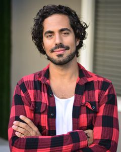 Mateo Lynch interpreta Jose