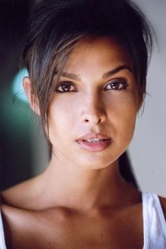 Felisha Terrell interpreta CONTROL Assistant