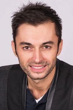 Thierry Jennaud interpreta Stewart
