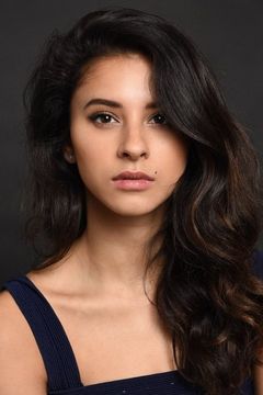 Daniela Norman interpreta Demeter