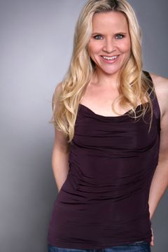 Heidi Pascoe interpreta Middle-Aged Woman