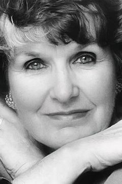 Gaye Brown interpreta Dora French