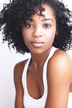 Hailey Kilgore interpreta Carolyn Franklin