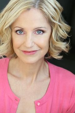 Leslie Fleming-Mitchell interpreta Bank Clerk