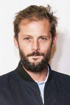 Nicolas Duvauchelle interpreta Richard Chanfray