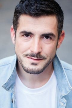 Francesco Bomenuto interpreta Rome Hotel Butler