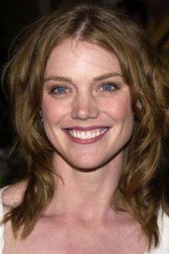 Leslie Stefanson interpreta Sylvia