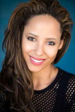 Marilinda Rivera interpreta Doctor Bethel