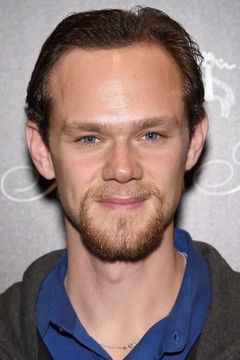 Joseph Cross interpreta John Hay