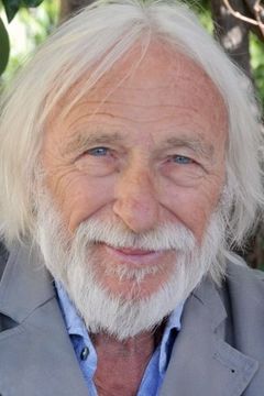 Pierre Richard interpreta Pietro