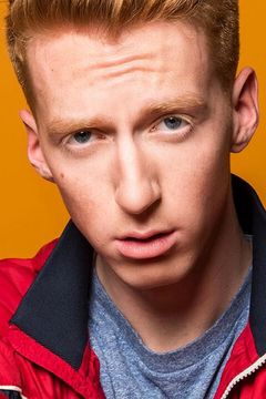 Garet Allen interpreta Dean