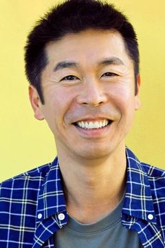 Kotaro Watanabe interpreta Mewtwo (voice)