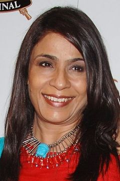 Rashmi interpreta British Reporter