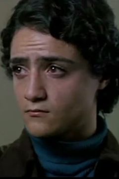 Giovanni Marsala interpreta Claudio Seminara