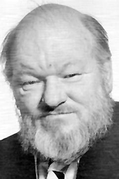 John Quade interpreta Cholla, The Biker Leader