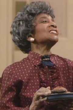 Paulene Myers interpreta Jesse (uncredited)