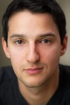 David Dacosta interpreta Breathless Ensign (Enterprise)