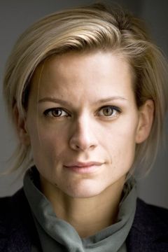 Veerle Baetens interpreta Elise