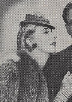 Arlene Harris interpreta Madam of The Hen House