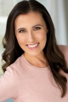 Cassandra Cavalli interpreta Younger Madelynn
