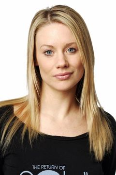Kellie Shirley interpreta Cheryl