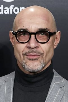 Ramiro Blas interpreta Disfigured Man