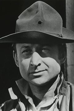 Nick Adams interpreta John Gilbert ('Jack') Graham