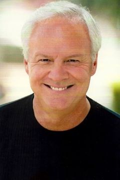 David Povall interpreta Girl's Father
