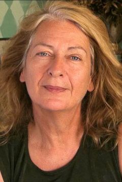 Michele Valley interpreta Mother