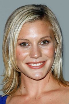 Katee Sackhoff interpreta Dana Walsh