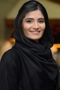 Sahar Goldust interpreta Farkhondeh