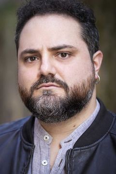 Michele Savoia interpreta Pongo