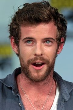 Harry Treadaway interpreta Miles