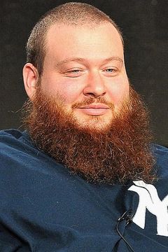 Action Bronson interpreta Shot or Stabbed Victim