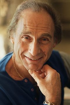 Sid Caesar interpreta Mr Ellis