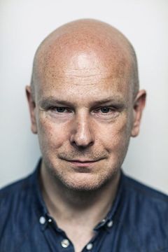 Philip Selway interpreta Band Drums