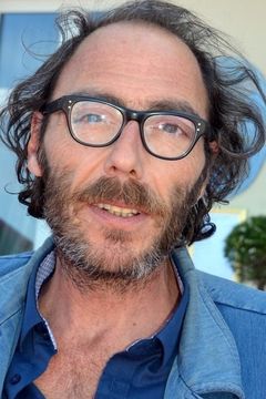 Philippe Rebbot interpreta Rémi