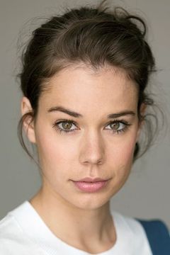 Laia Costa interpreta Sofia Flores