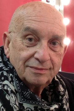 Jean-Paul Muel interpreta Bargeton