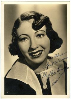 Phyllis Kennedy interpreta WAC Technical Sergeant (uncredited)